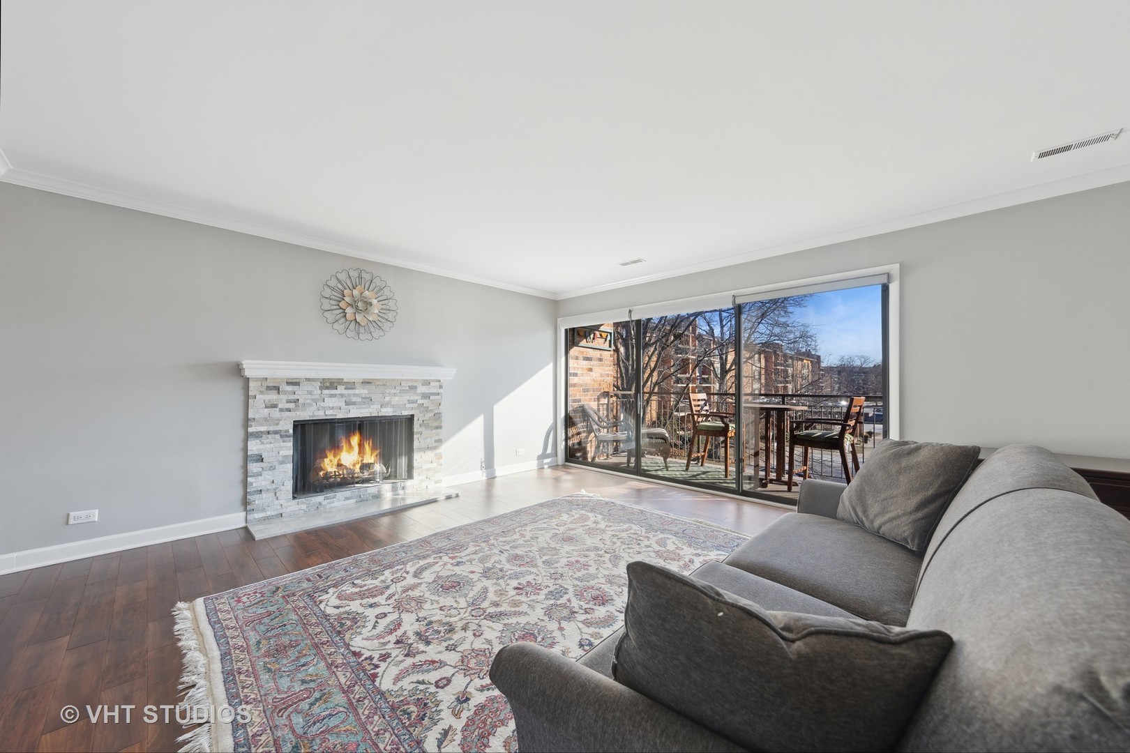 301 Lake Hinsdale Drive Unit: 306
