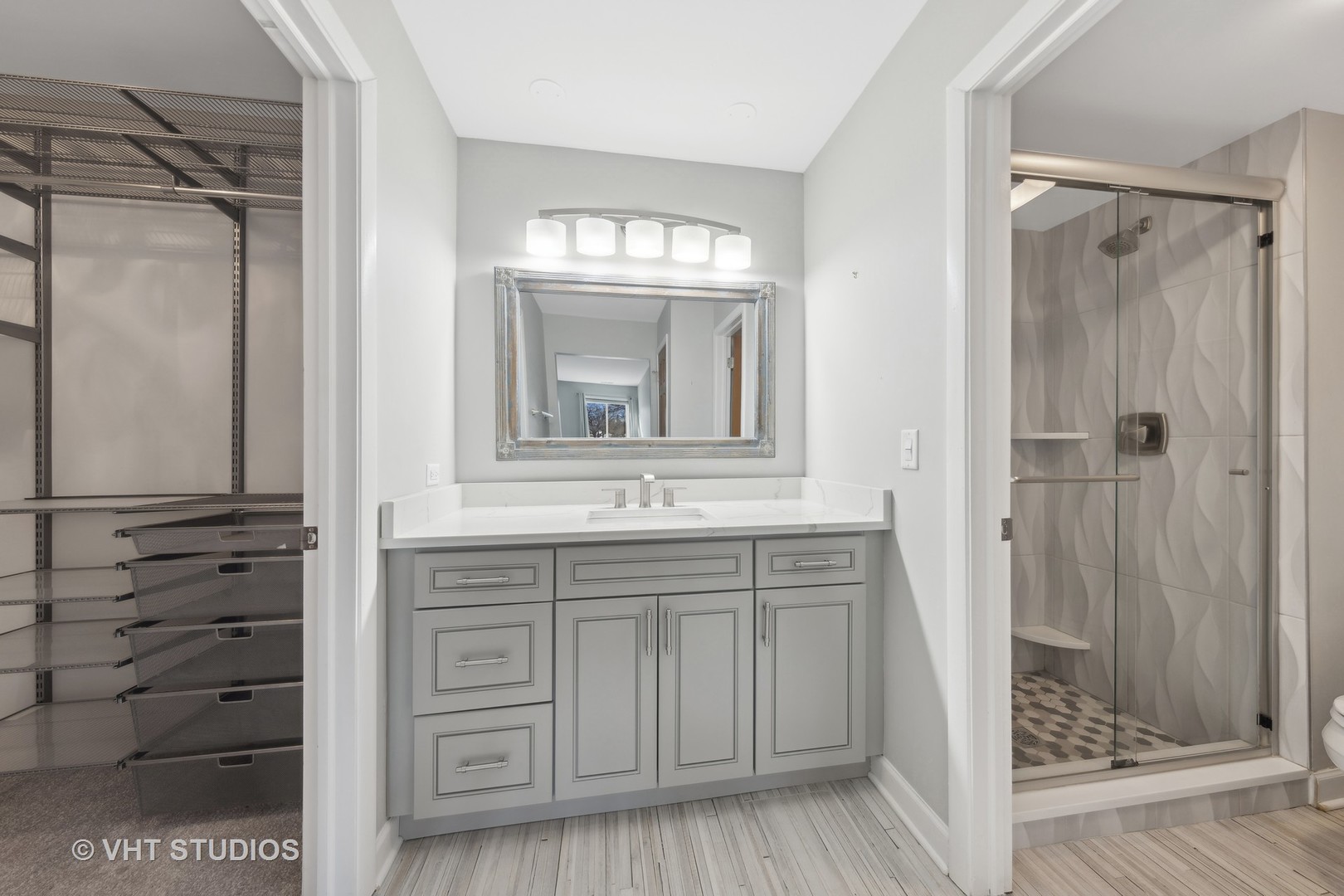 301 Lake Hinsdale Drive Unit: 306