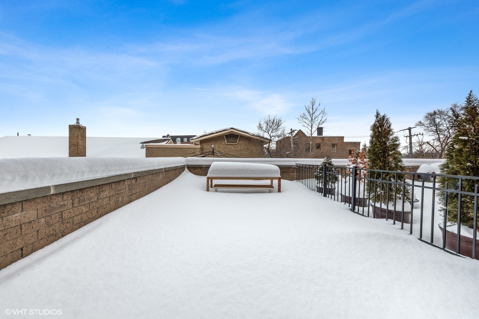 570 Crescent Boulevard Unit: 205