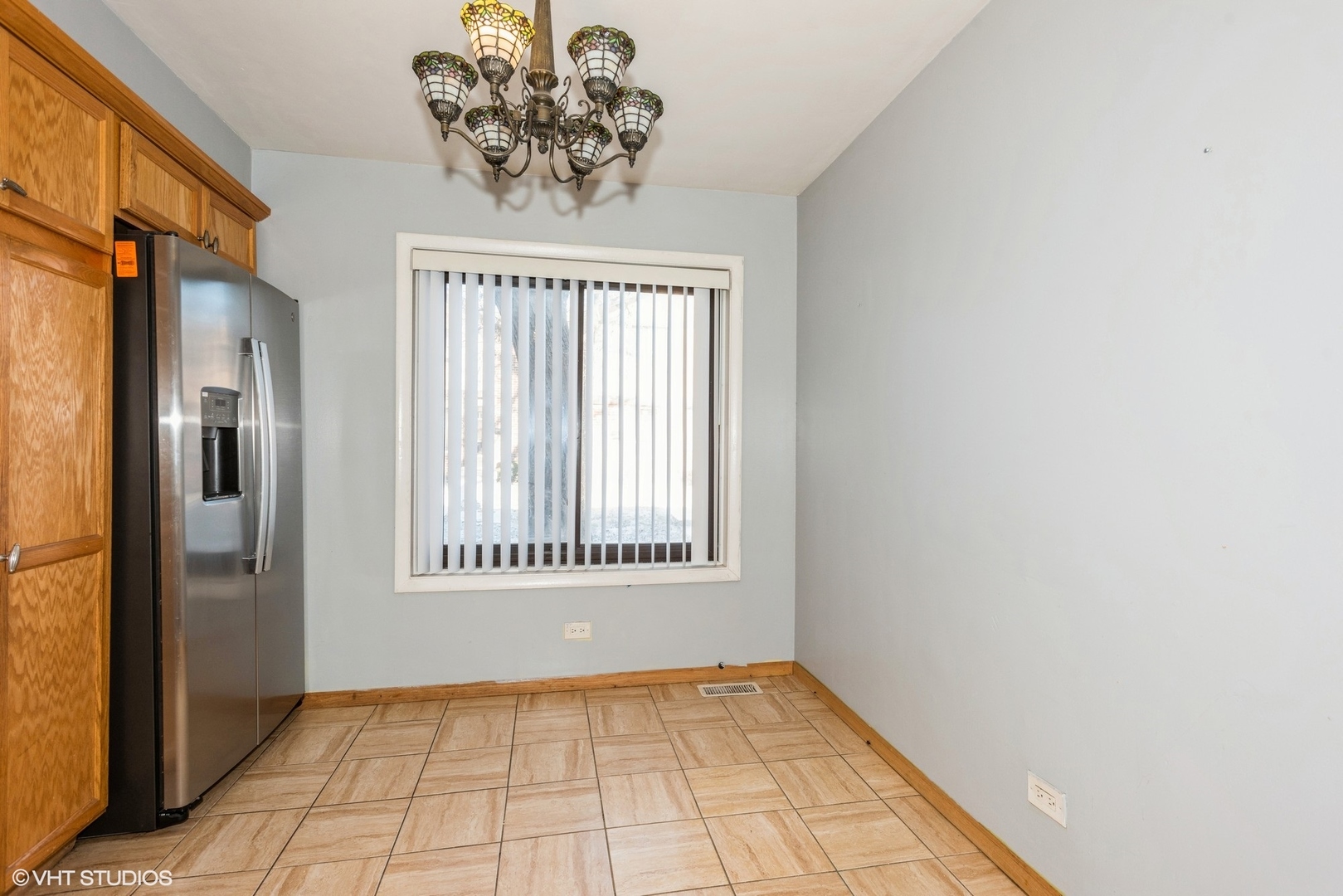 18W275 Kirkland Lane