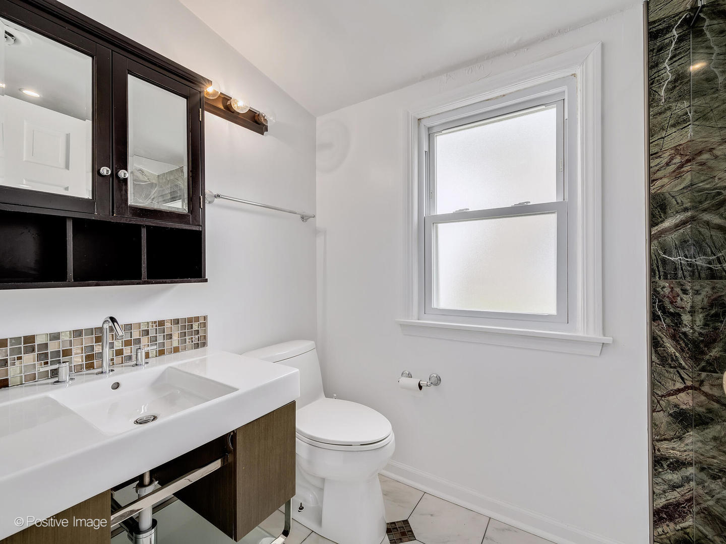 803 W 8th Street
