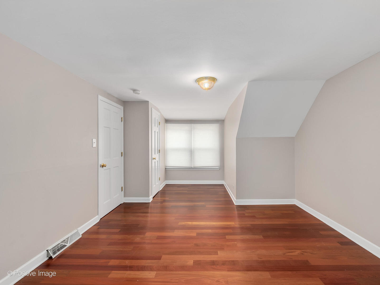 803 W 8th Street