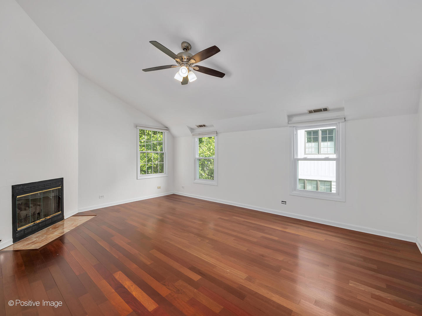 803 W 8th Street