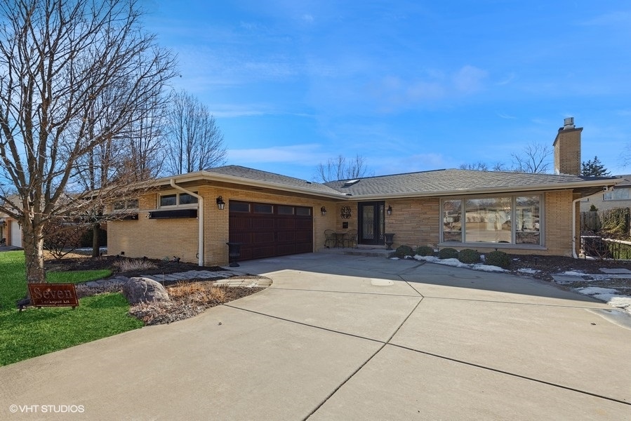 7 LARKSPUR Lane
