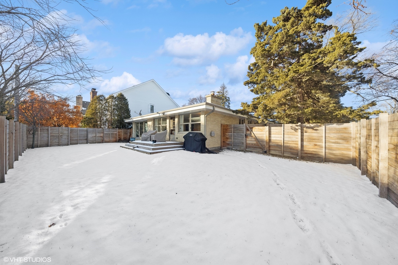 83 Waverly Avenue