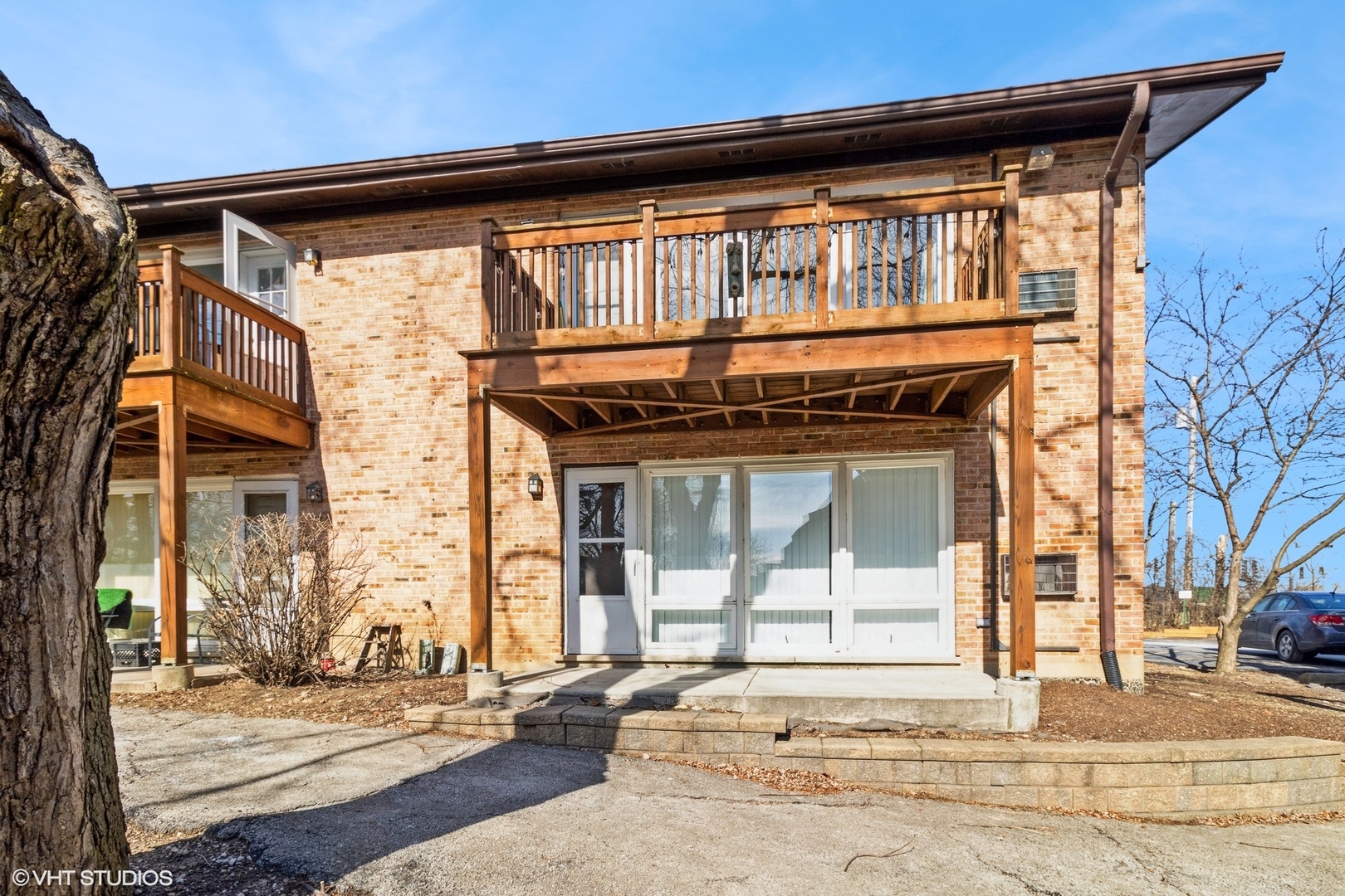 2201 Arbor Circle Unit: 210