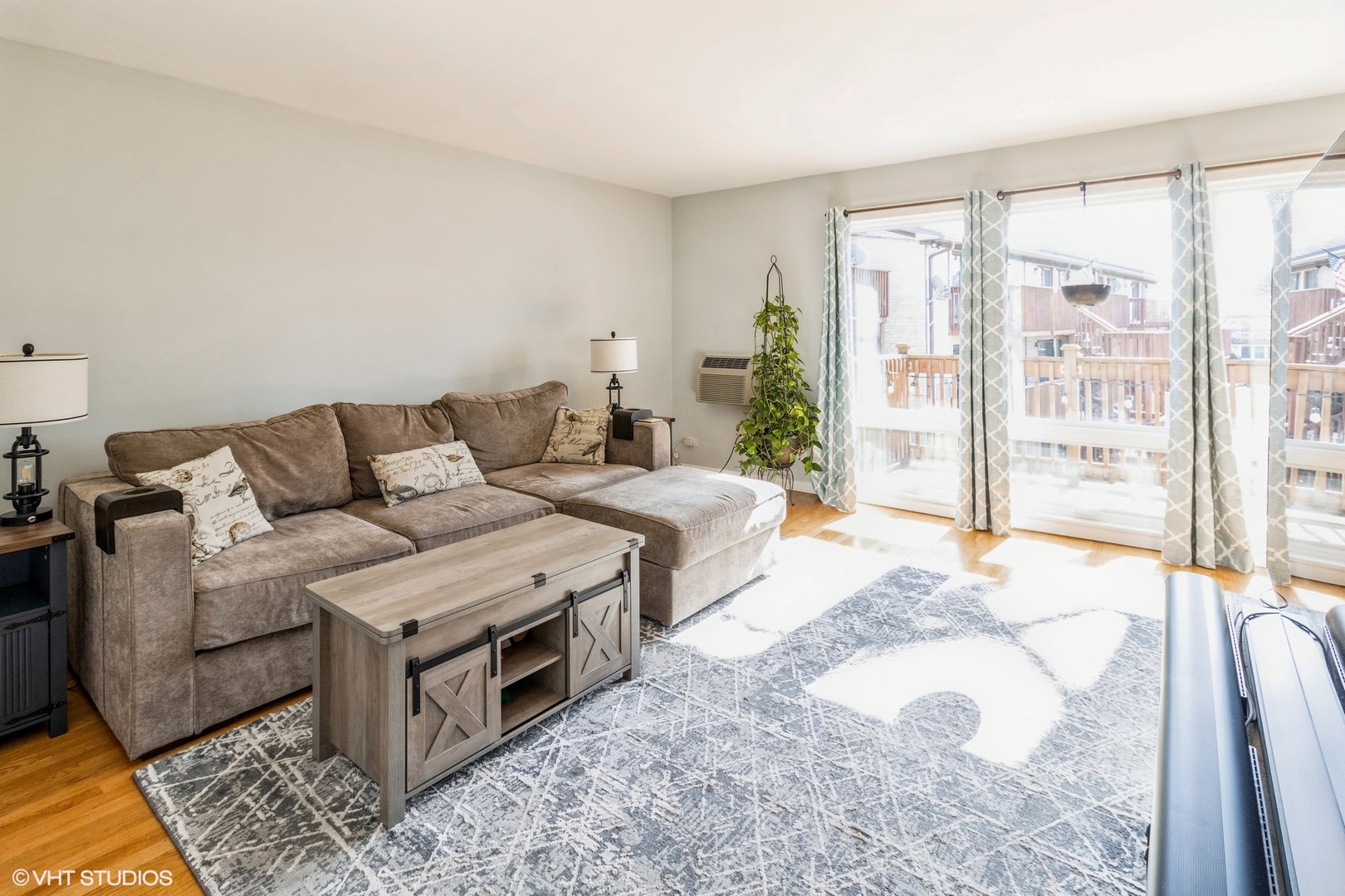 2201 Arbor Circle Unit: 210