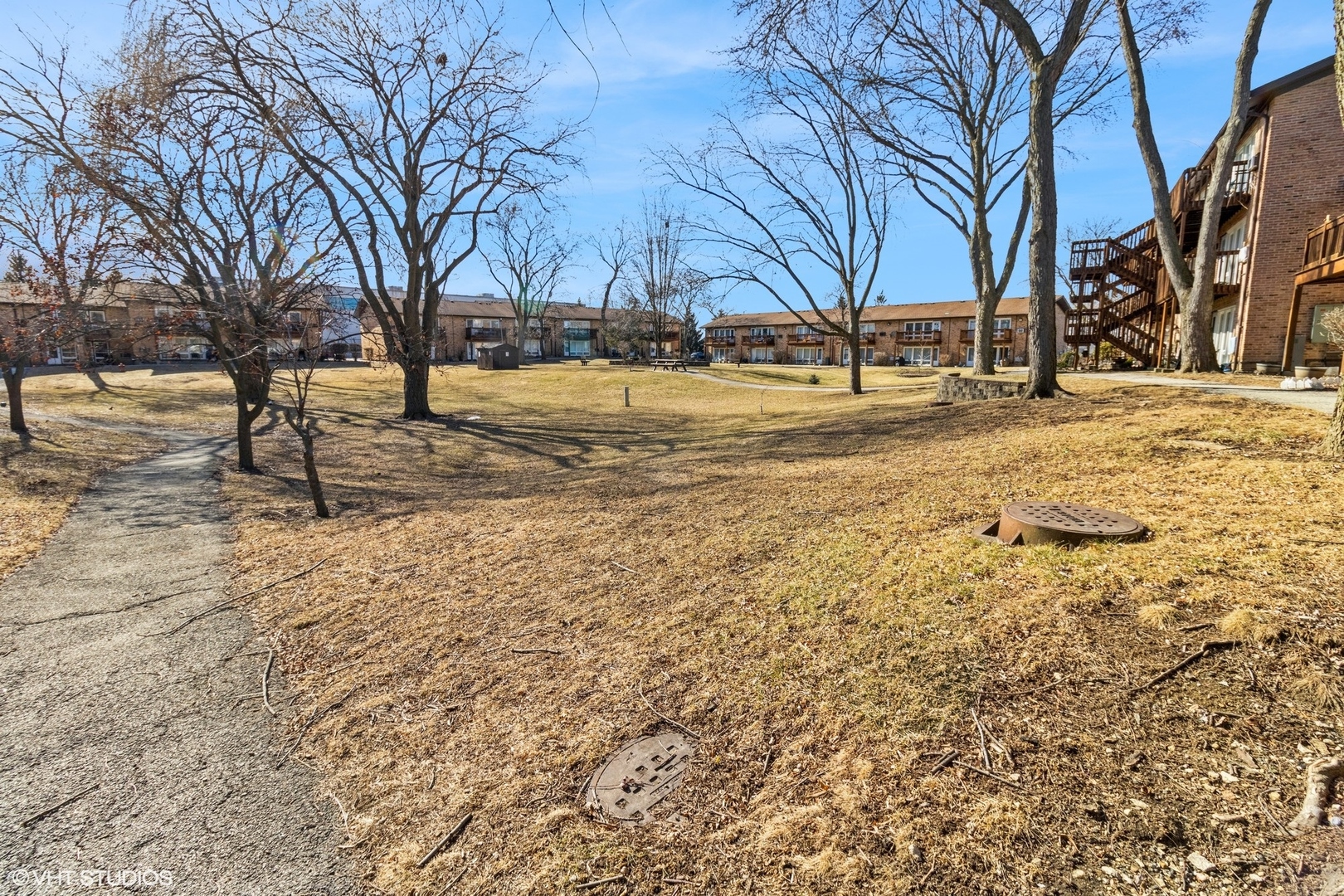 2201 Arbor Circle Unit: 210