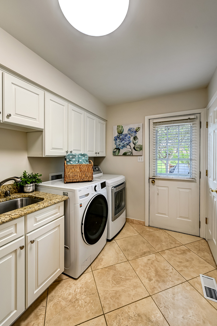 11516 Burr Oak Lane