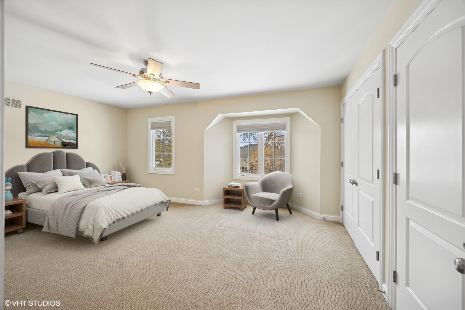 2110 LILLIAN Lane