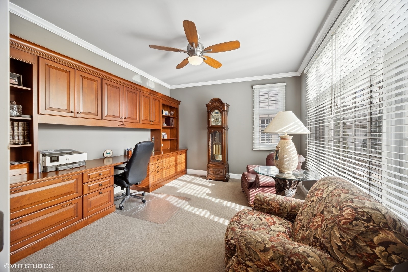 2110 LILLIAN Lane