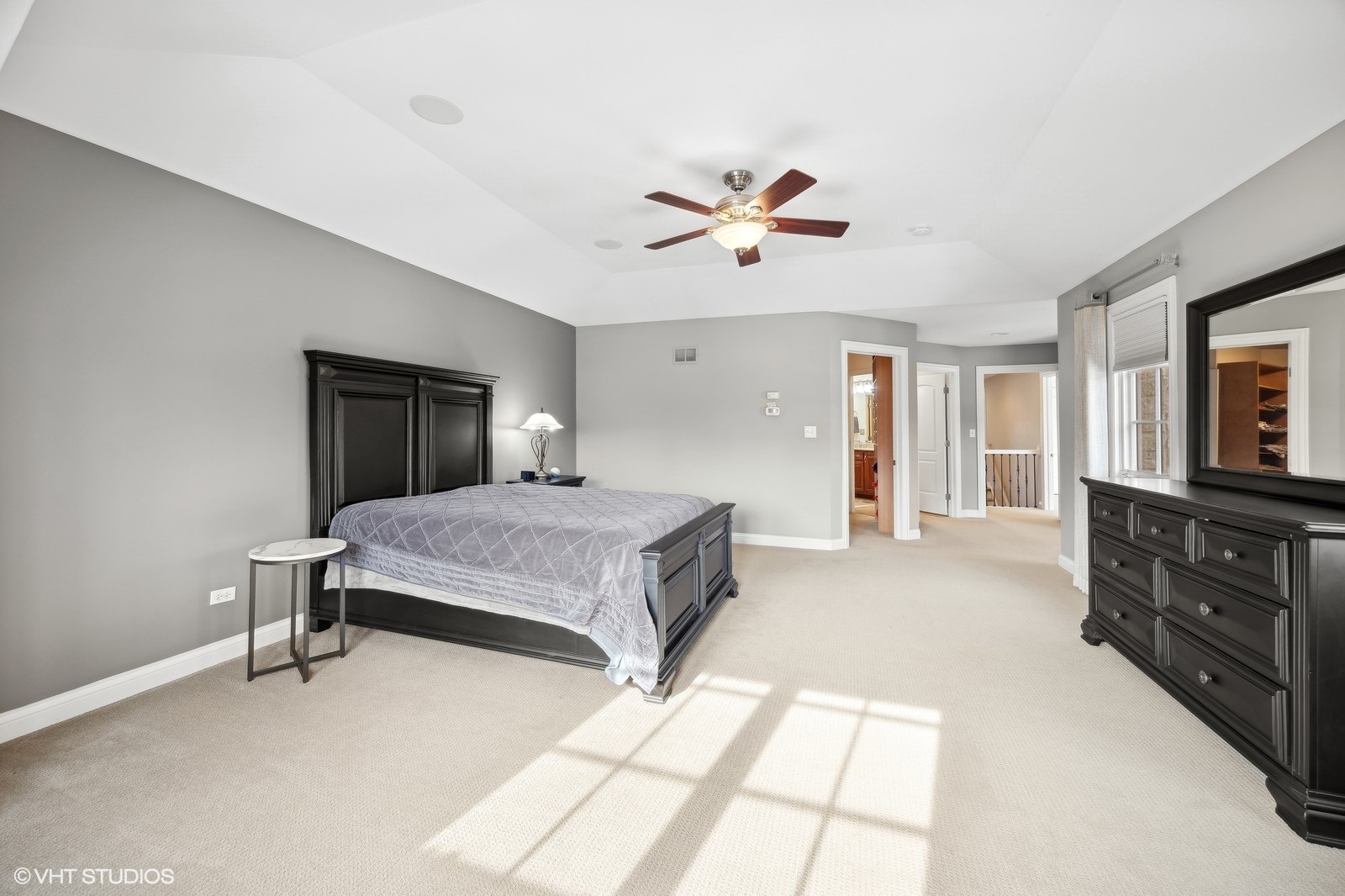 2110 LILLIAN Lane