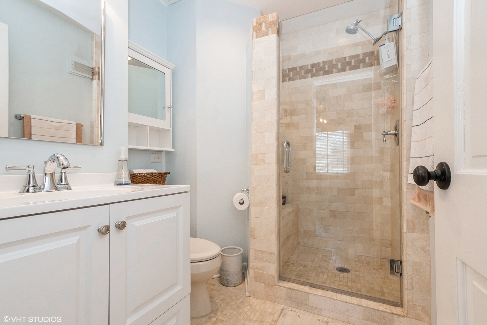 6401 Blackhawk Trail