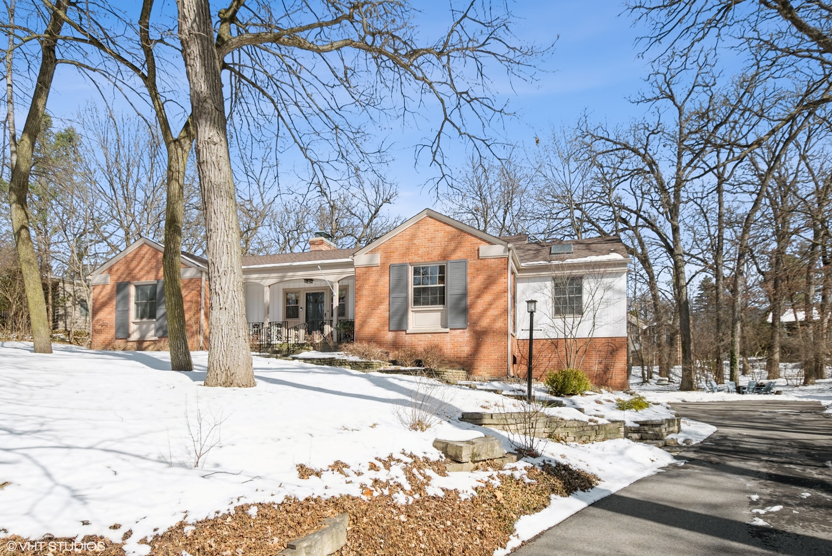 6401 Blackhawk Trail