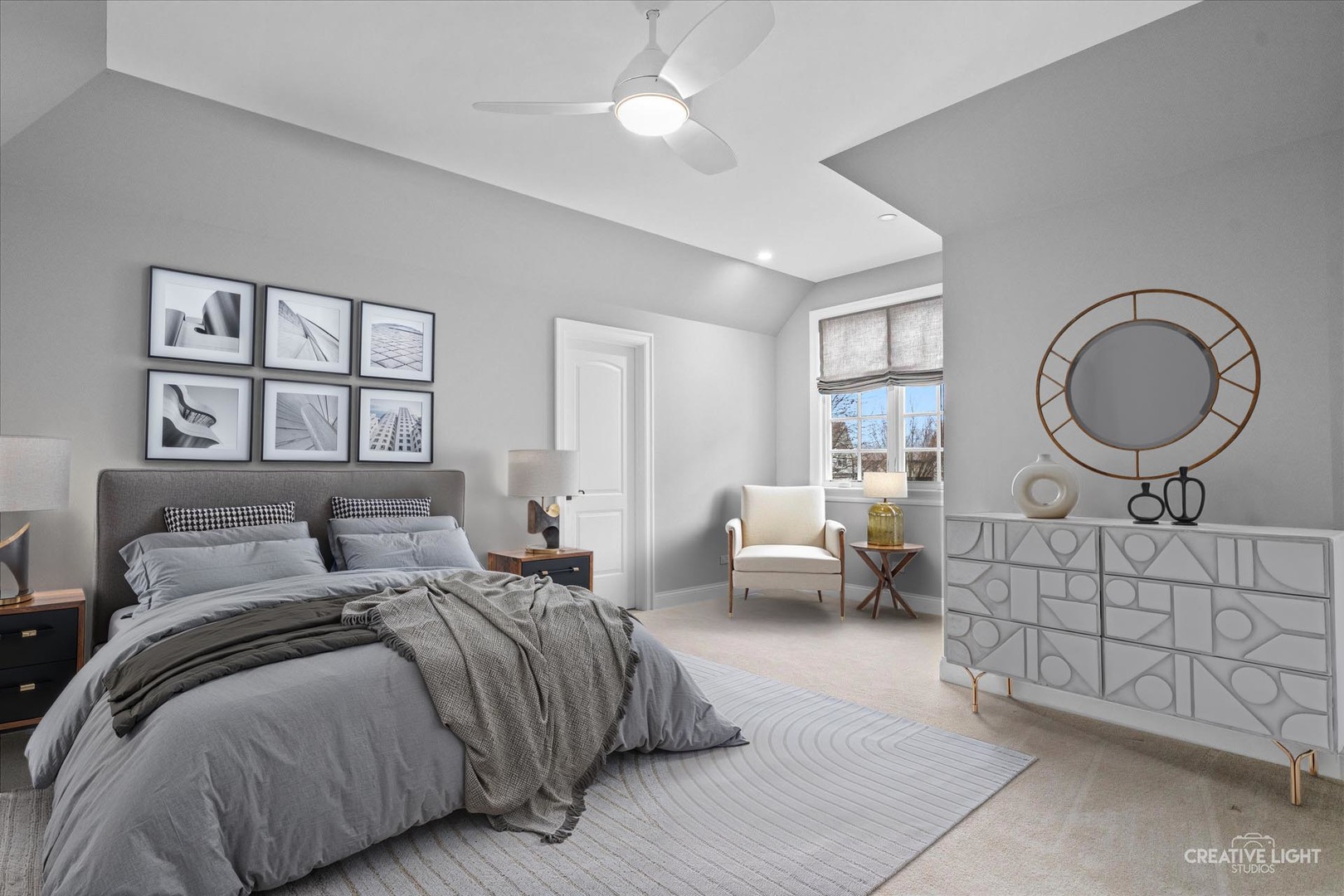 228 W Franklin Avenue