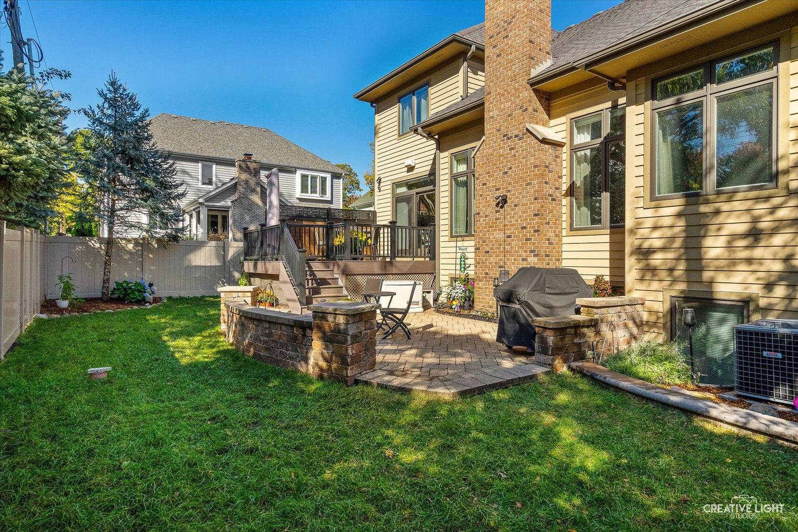 228 W Franklin Avenue
