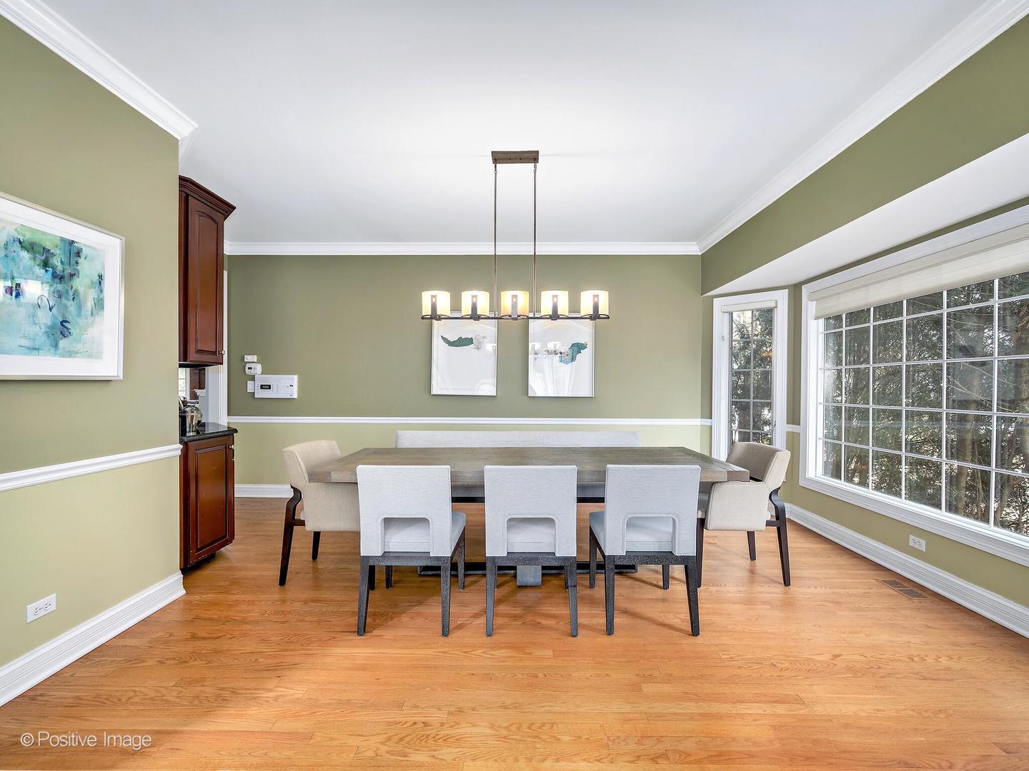 413 W 9th Street