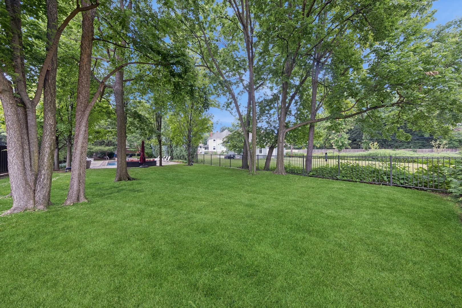 216 Forest Avenue