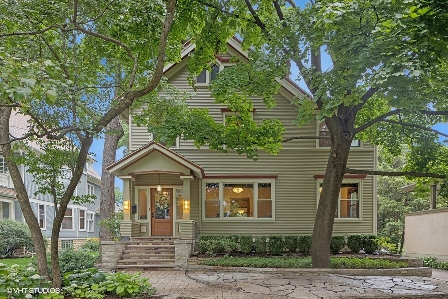 216 Forest Avenue