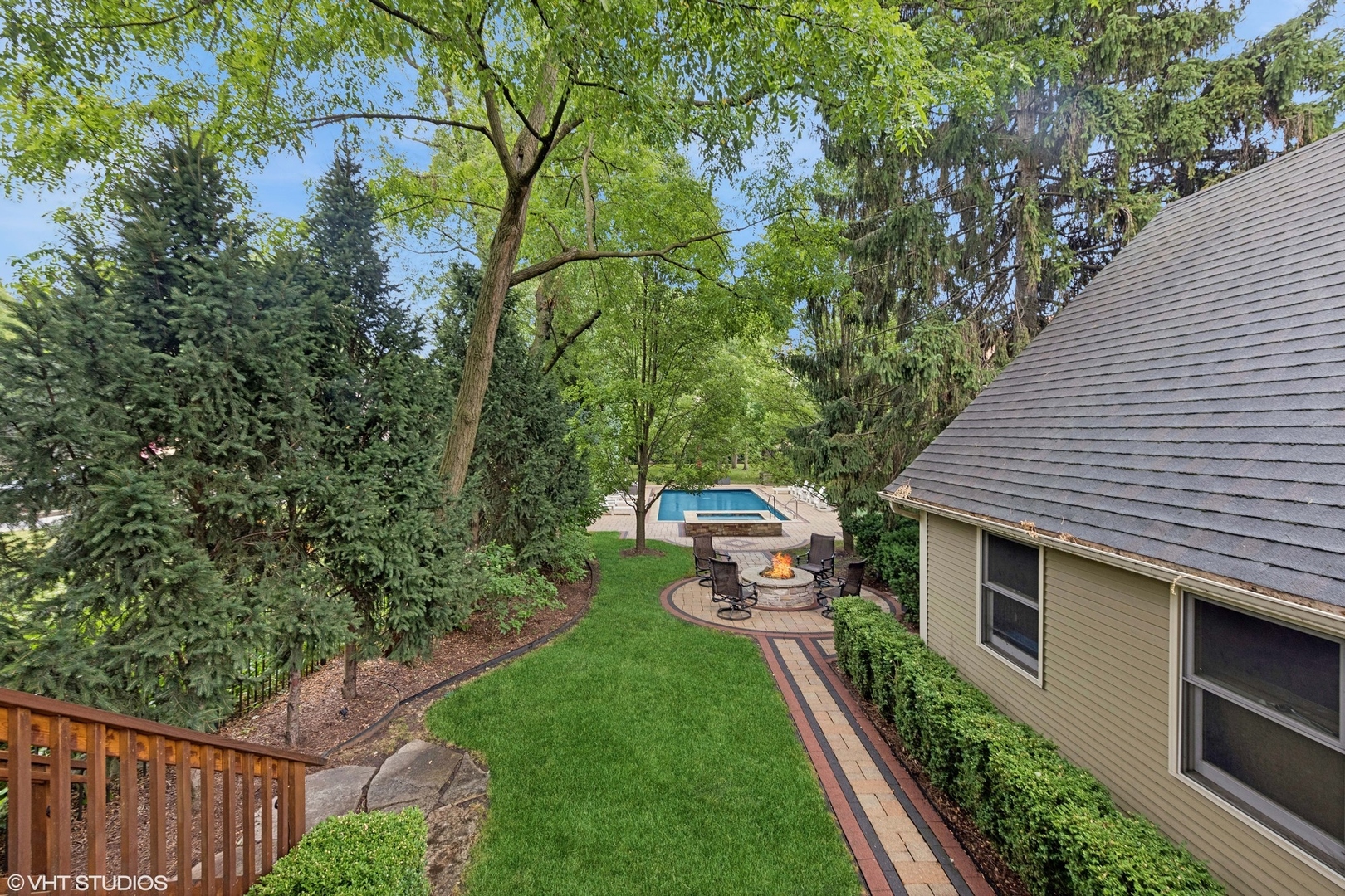 216 Forest Avenue