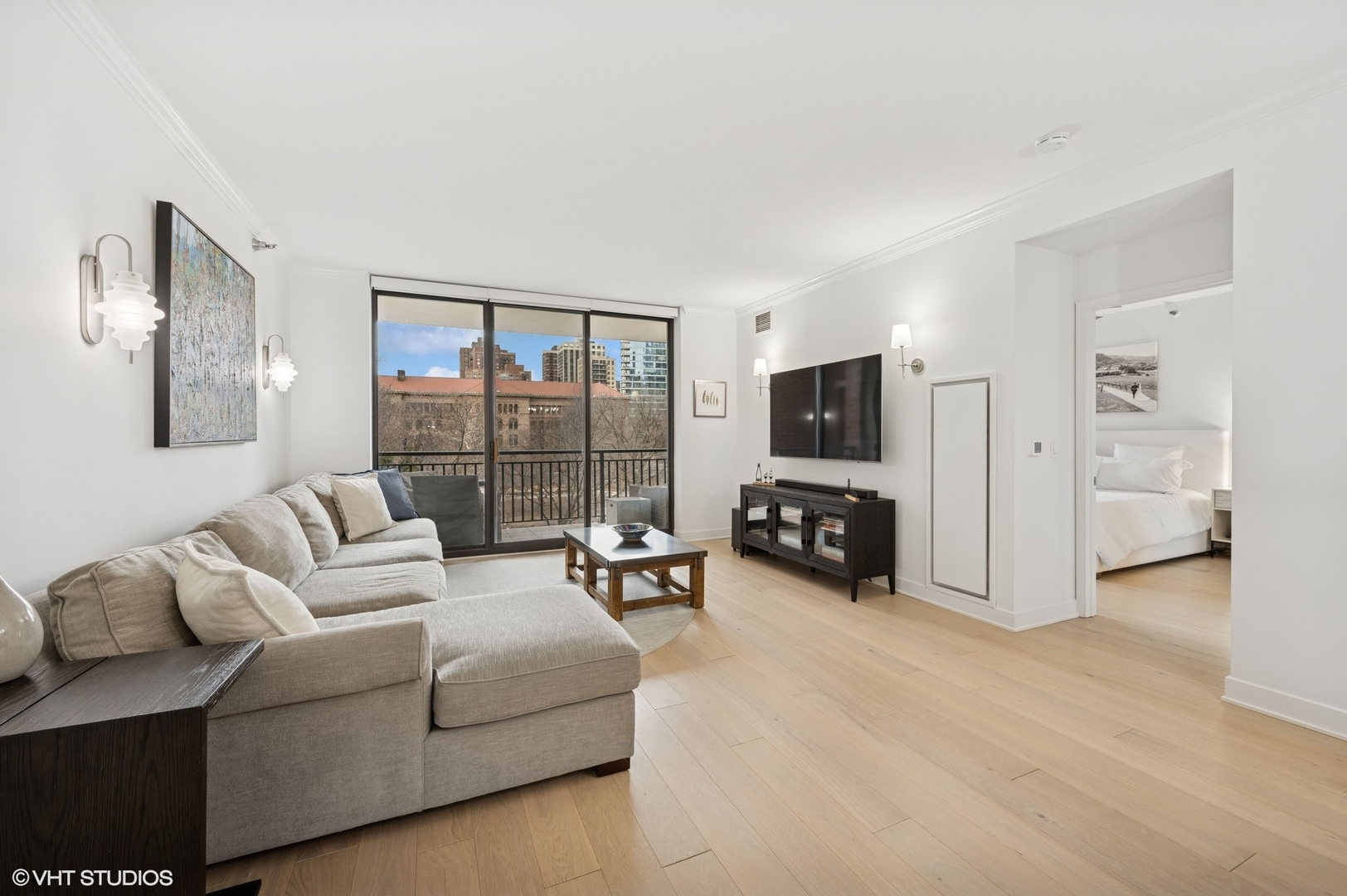 55 W Delaware Place Unit: 413
