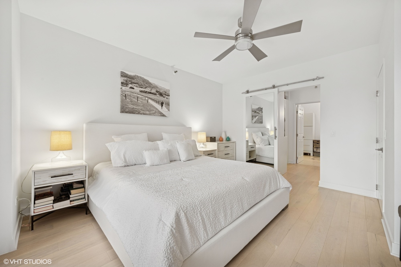 55 W Delaware Place Unit: 413