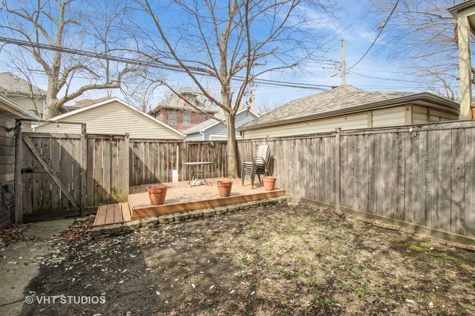 4440 N Mozart Street