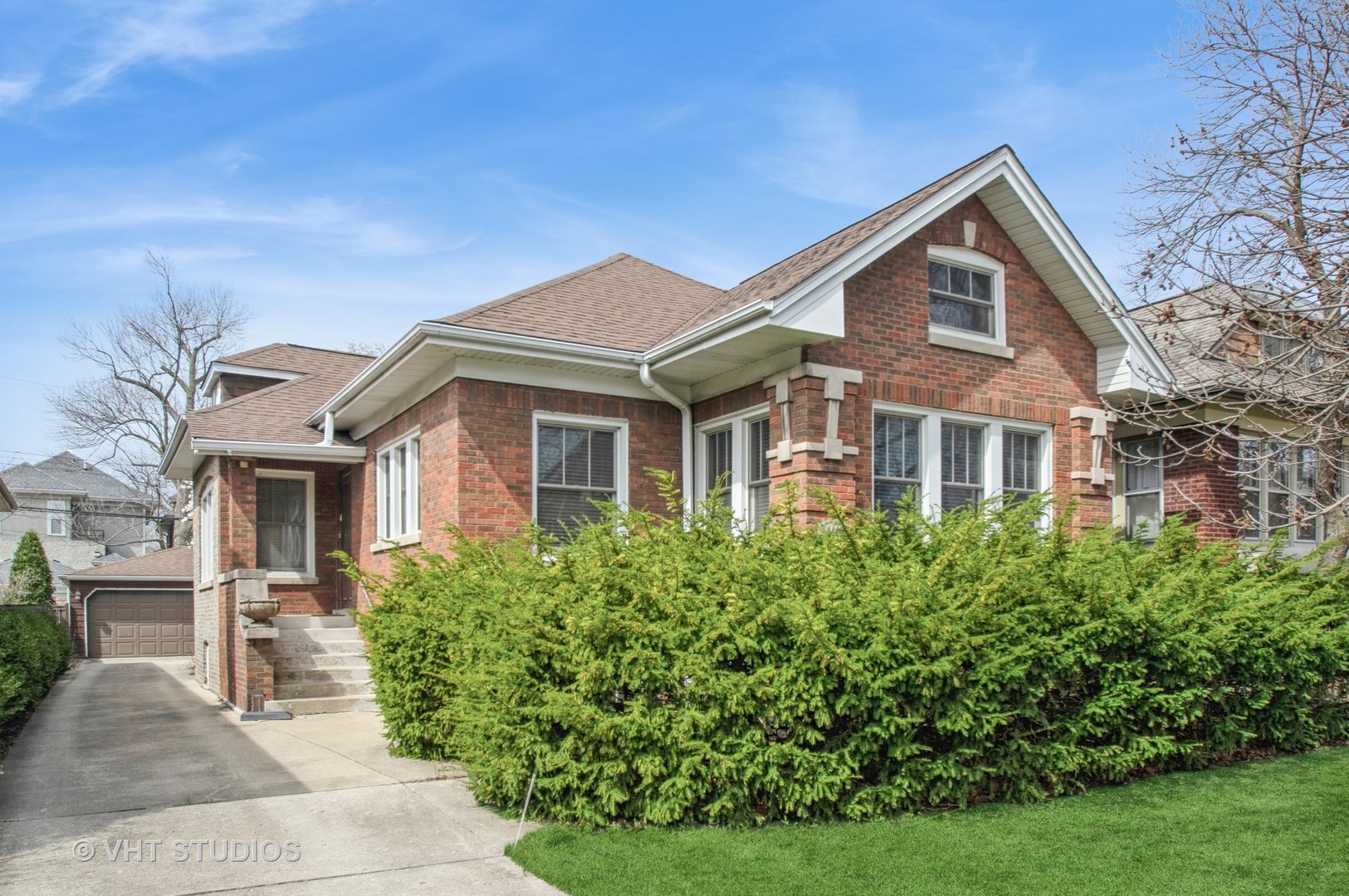 4440 N Mozart Street