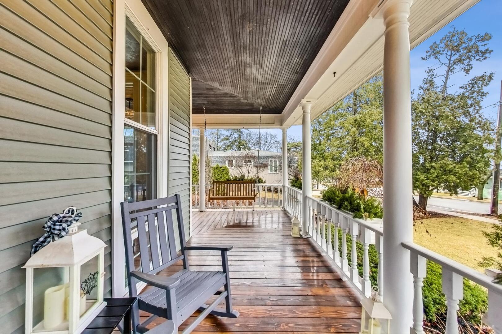 608 Singer Avenue