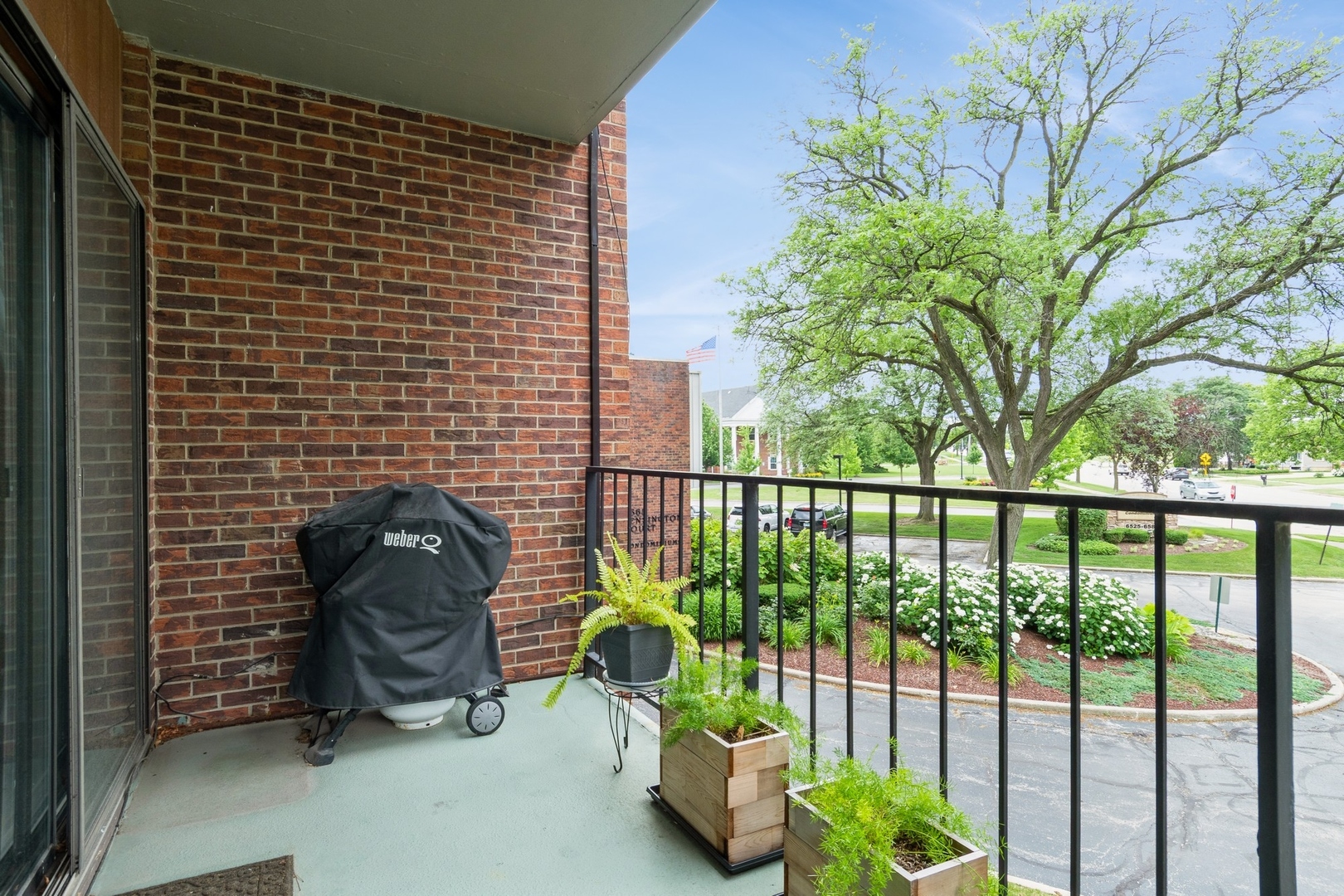 6565 Main Street Unit: 204