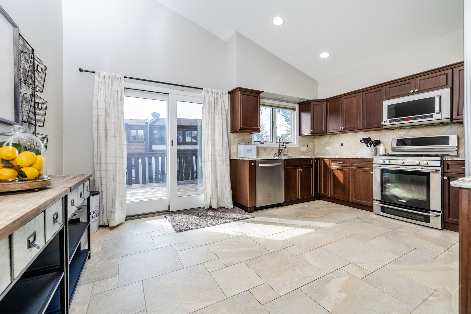 1 Cascade Drive