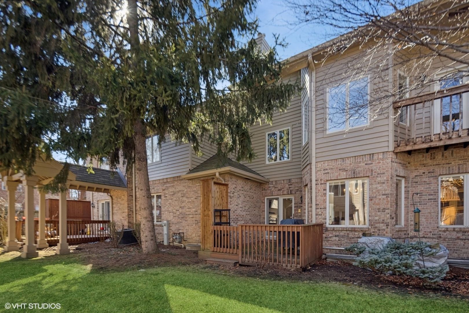 418 Ashbury Drive