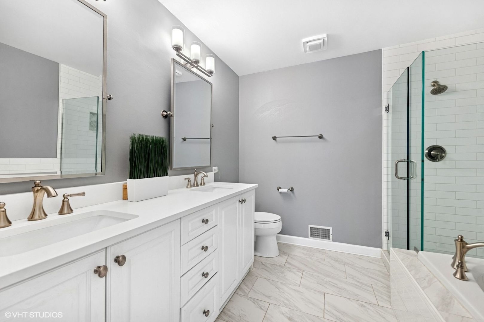 418 Ashbury Drive
