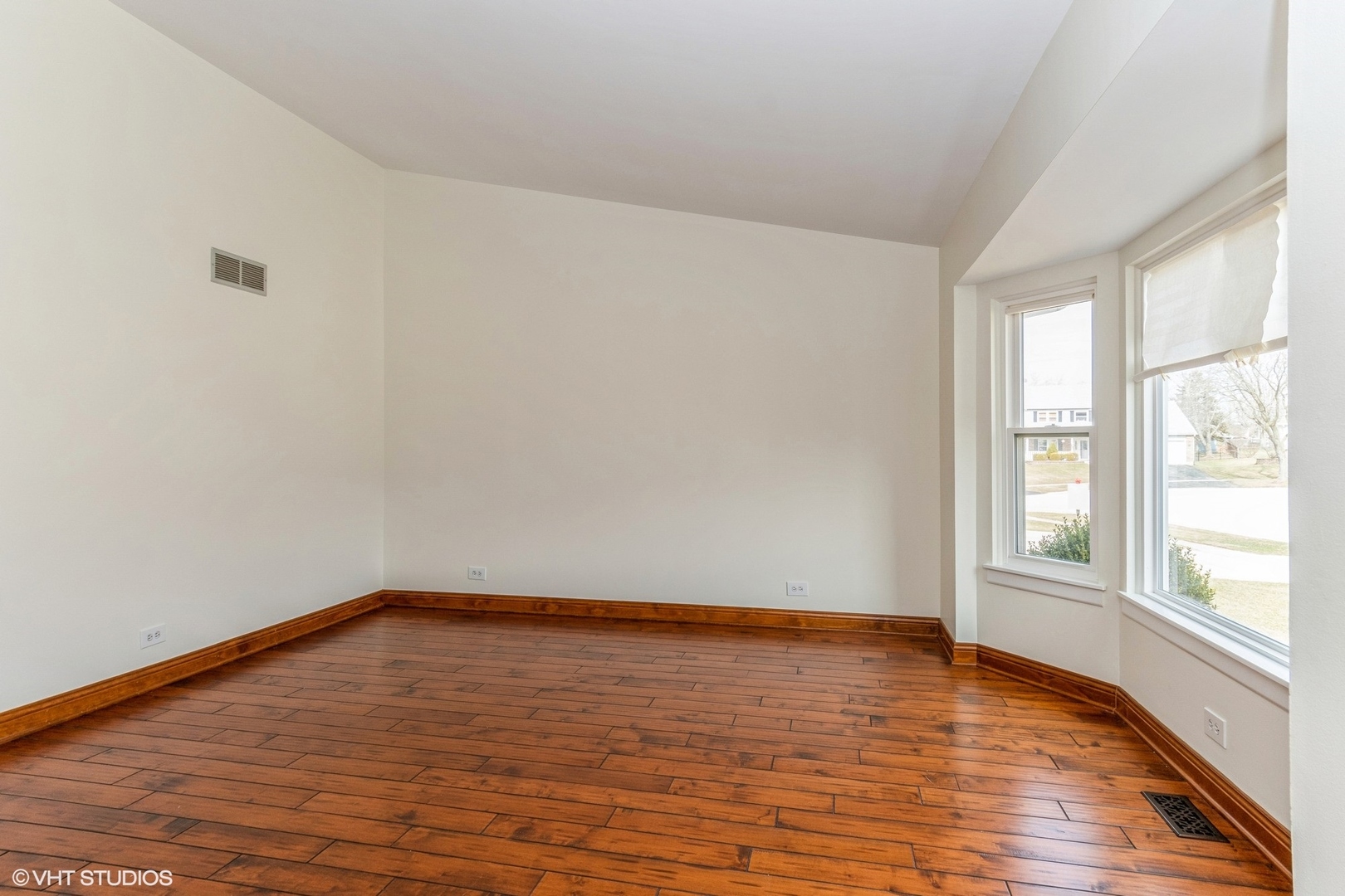 6613 Oak Tree Trail