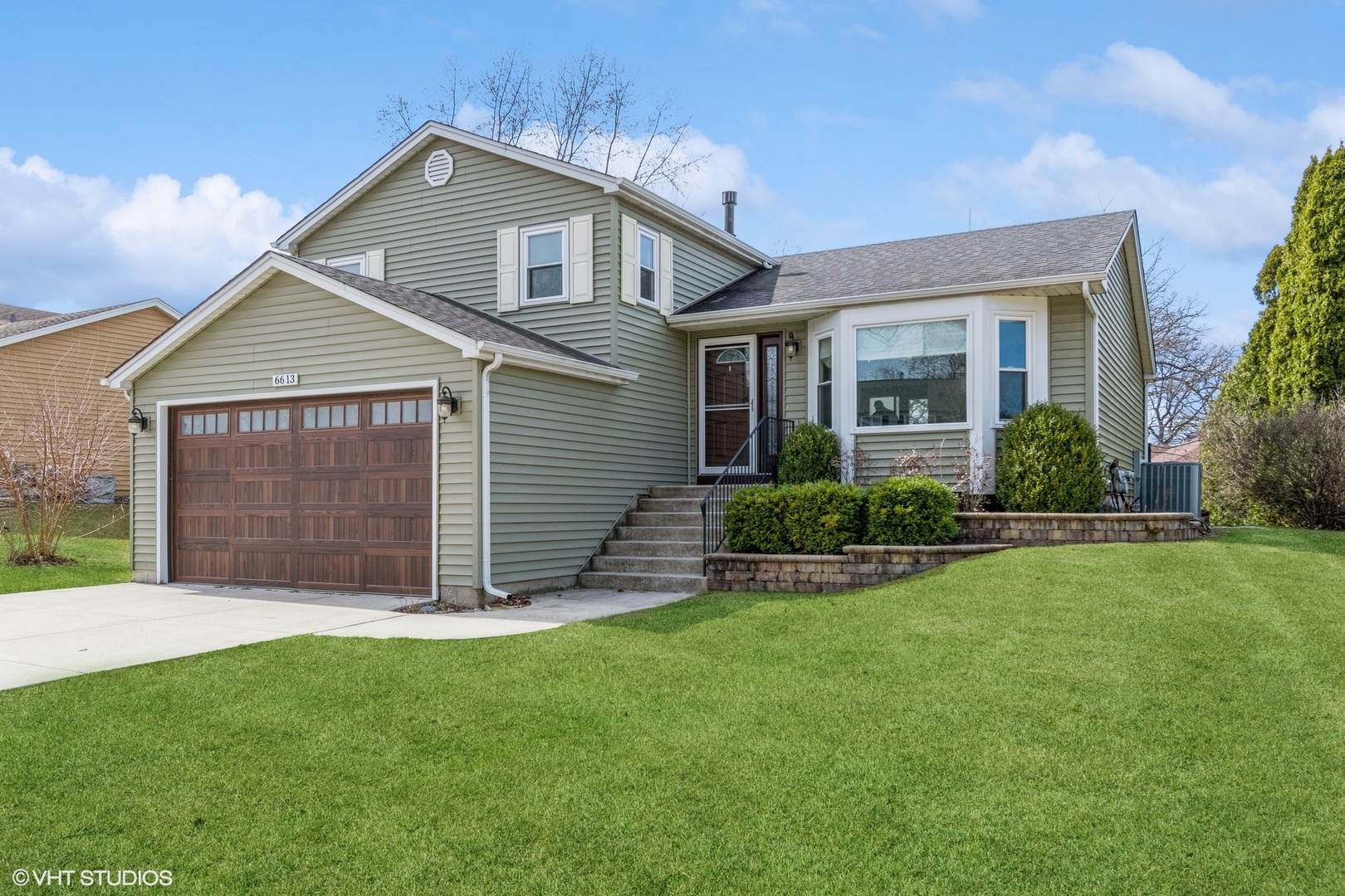 6613 Oak Tree Trail