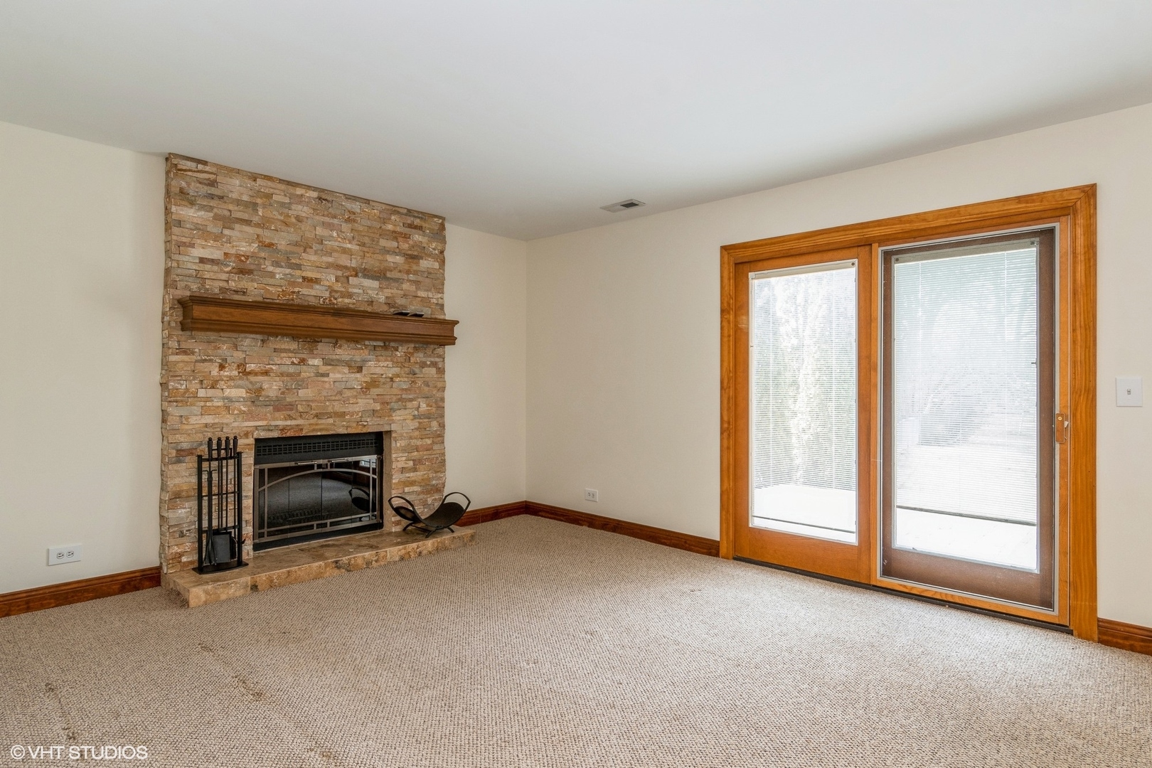 6613 Oak Tree Trail