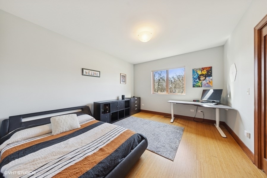 229 E Walnut Street