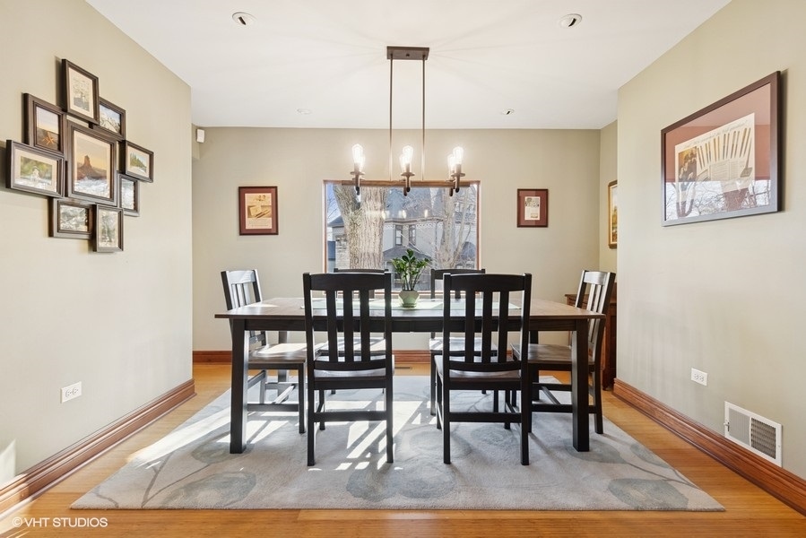 229 E Walnut Street
