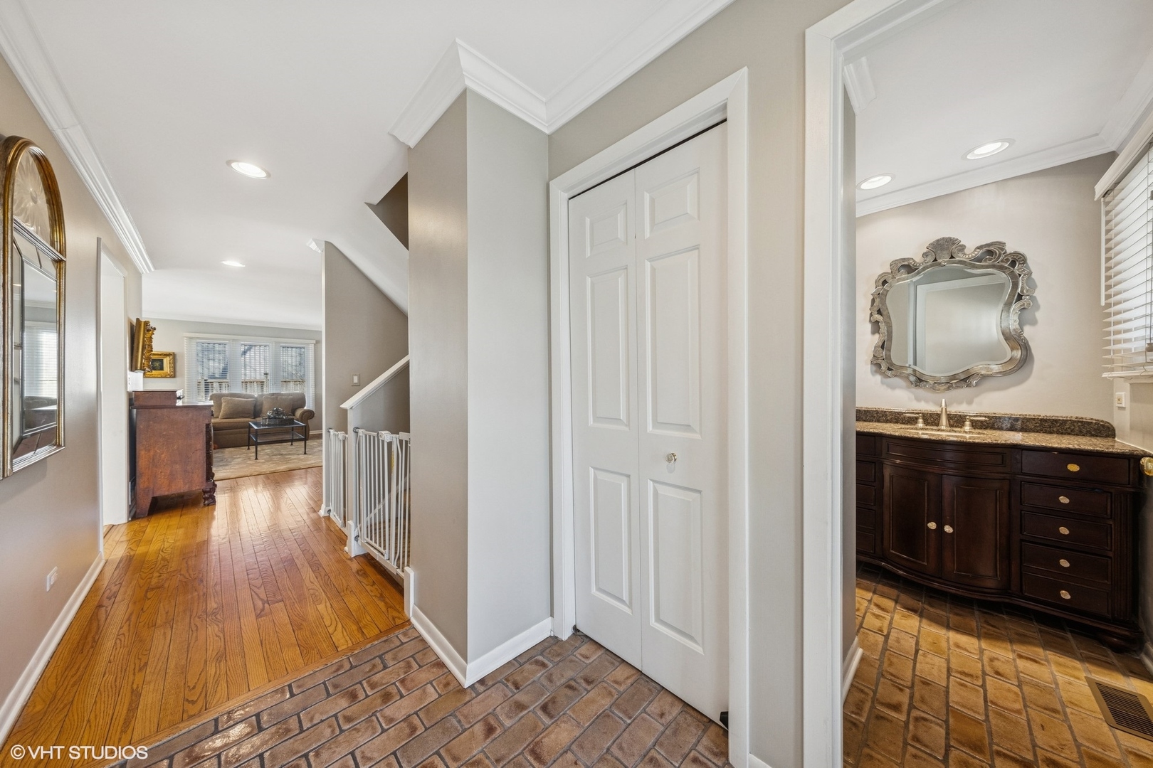 224 W Grant Village Street