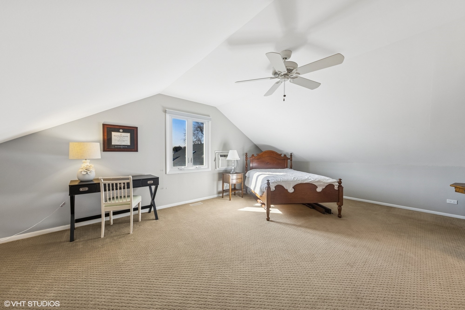 224 W Grant Village Street