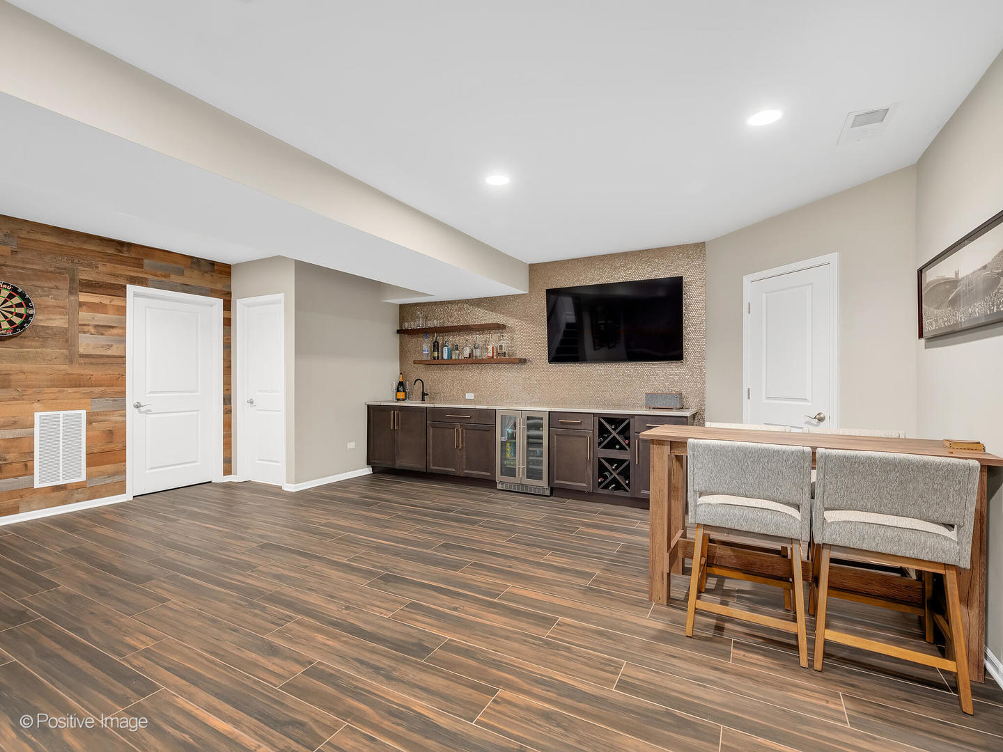5332 Lane Place