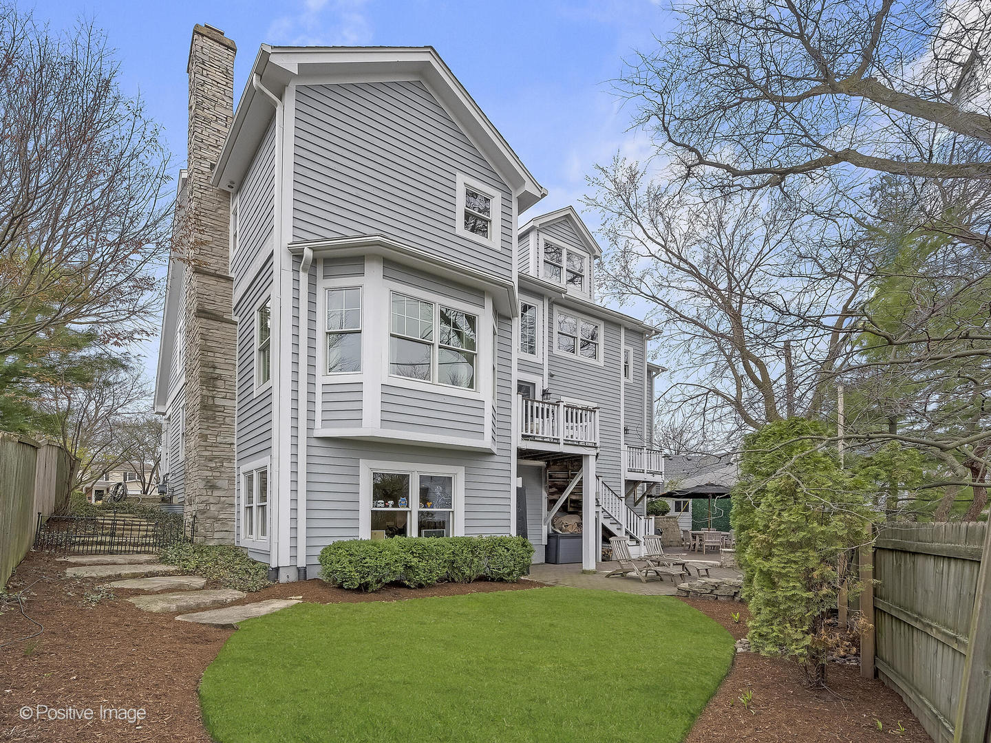 350 RIDGE Avenue