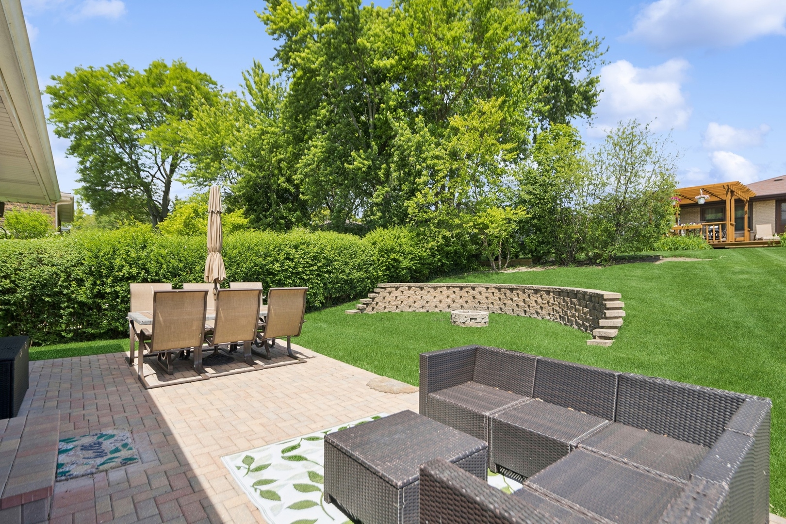 7717 Sawyer Road