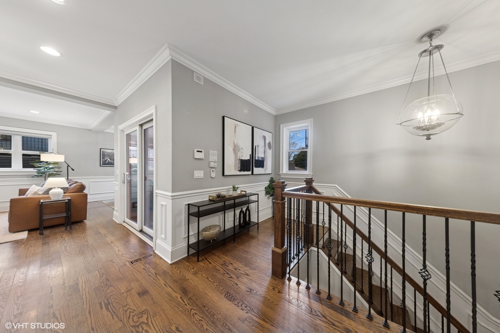 1833 W Addison Street Unit: 1S