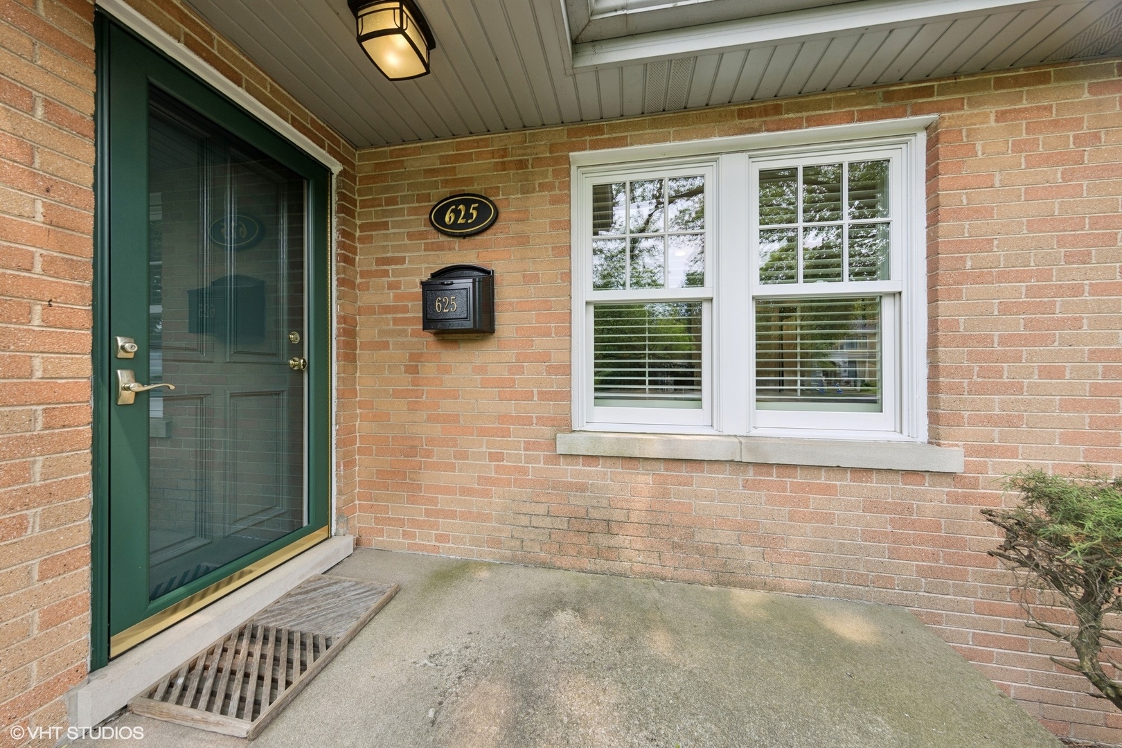 625 N County Line Road