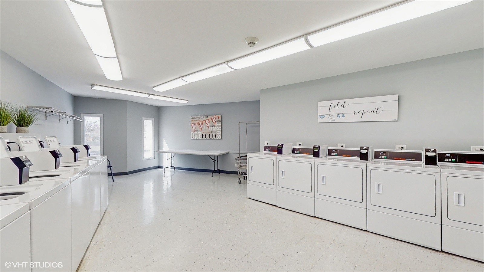 1430 Sandstone Drive Unit: 115