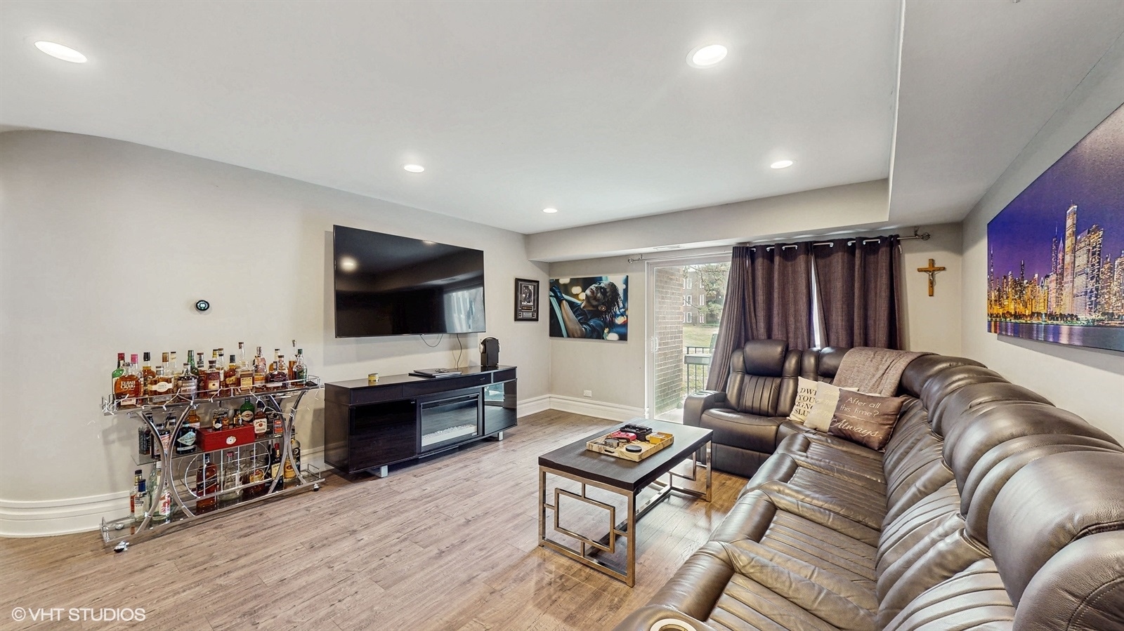 1430 Sandstone Drive Unit: 115