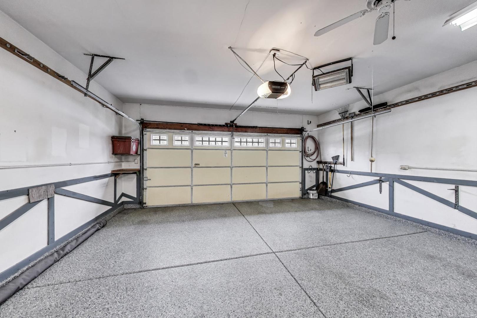 1100 Williamsburg Street