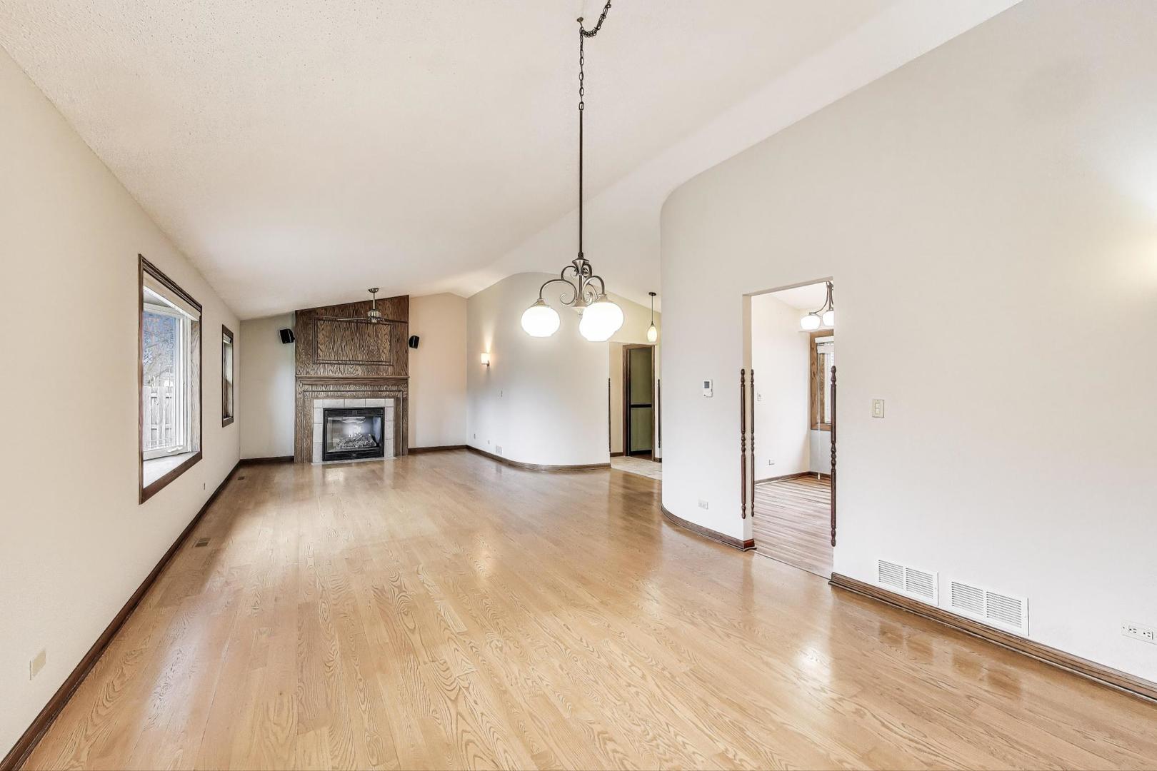 1100 Williamsburg Street