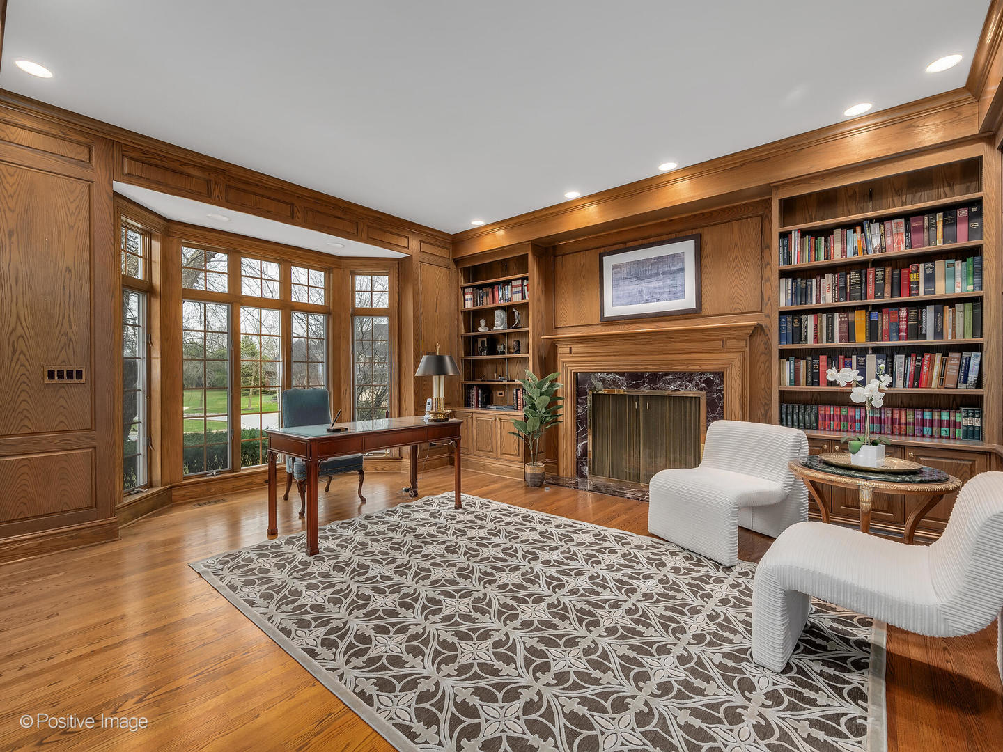 8 Longwood Drive